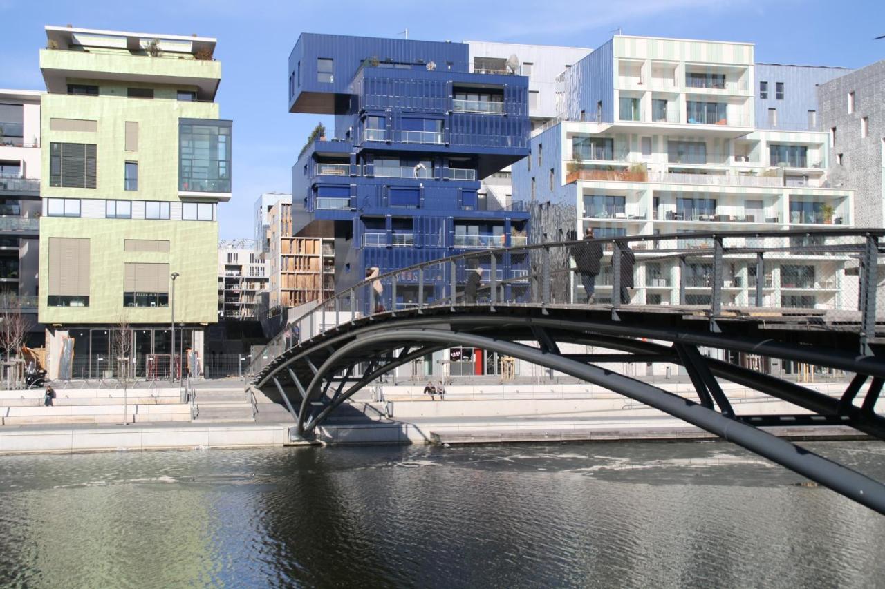 Lyon Confluence - Duplex Au Calme Avec Parking Prive En Option Apartment Luaran gambar